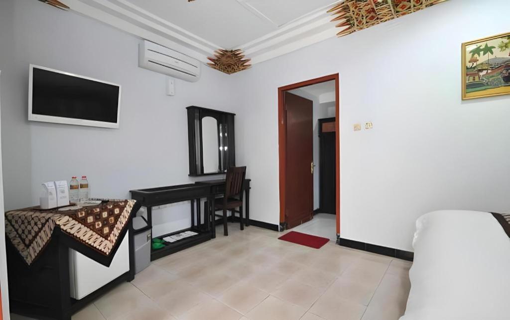 Hotel Batik יוגיאקרטה מראה חיצוני תמונה