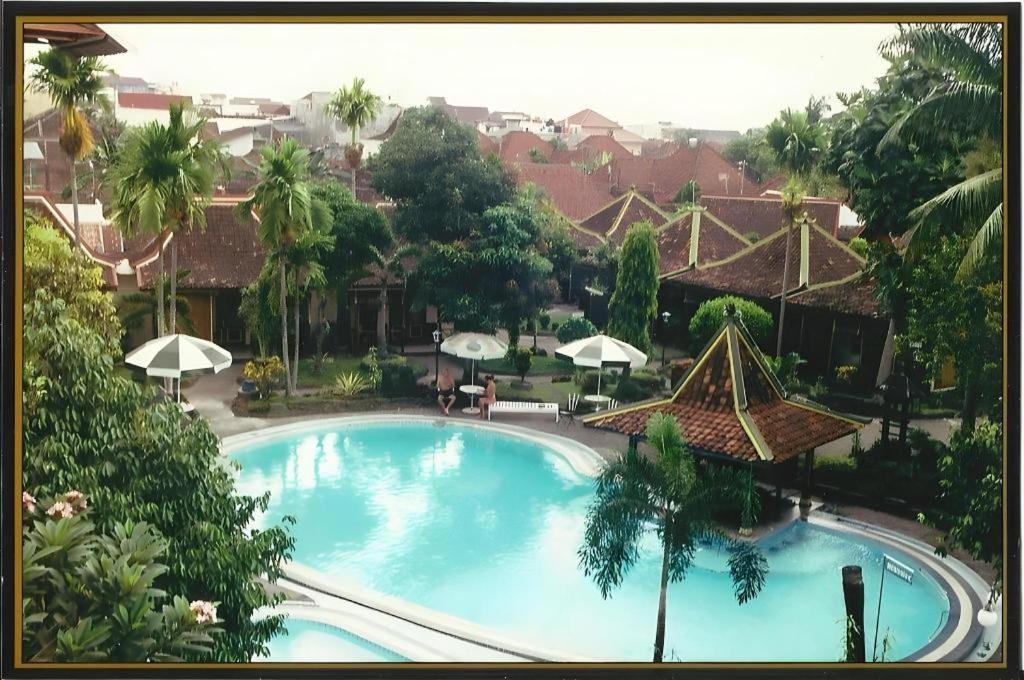 Hotel Batik יוגיאקרטה מראה חיצוני תמונה