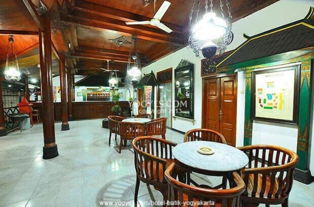 Hotel Batik יוגיאקרטה מראה חיצוני תמונה
