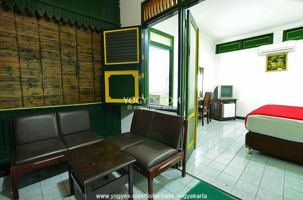 Hotel Batik יוגיאקרטה מראה חיצוני תמונה
