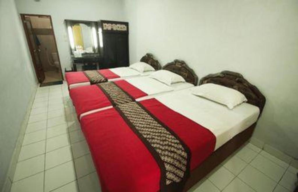 Hotel Batik יוגיאקרטה מראה חיצוני תמונה