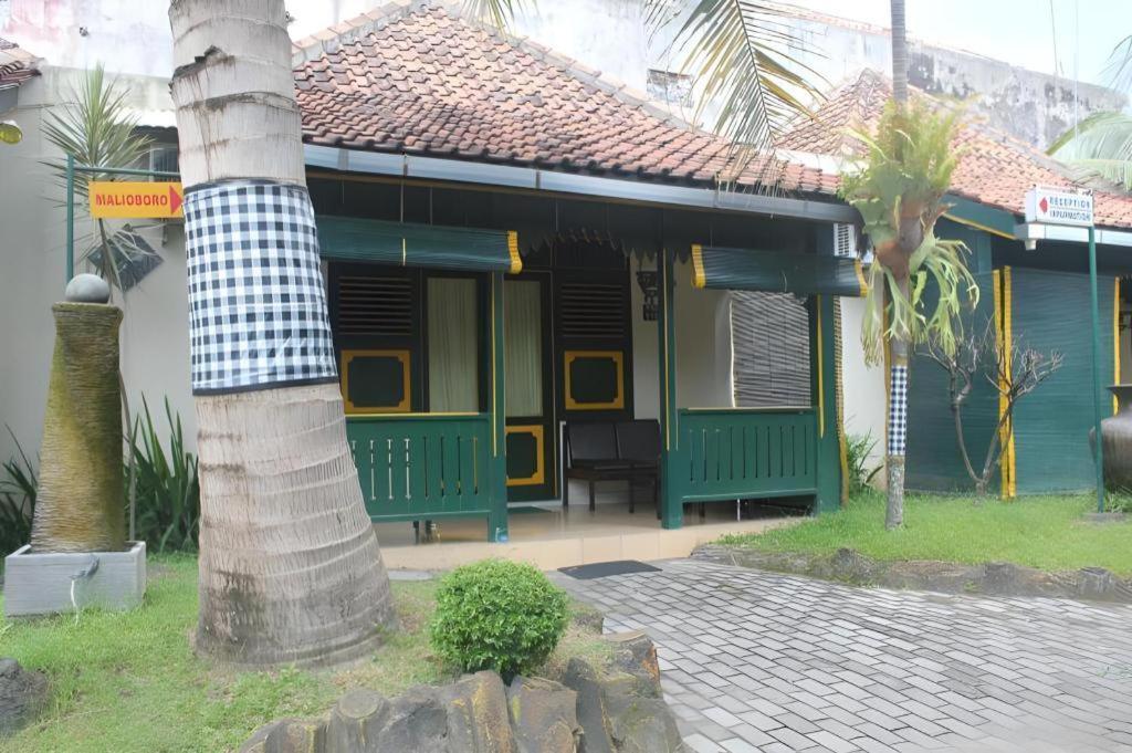 Hotel Batik יוגיאקרטה מראה חיצוני תמונה
